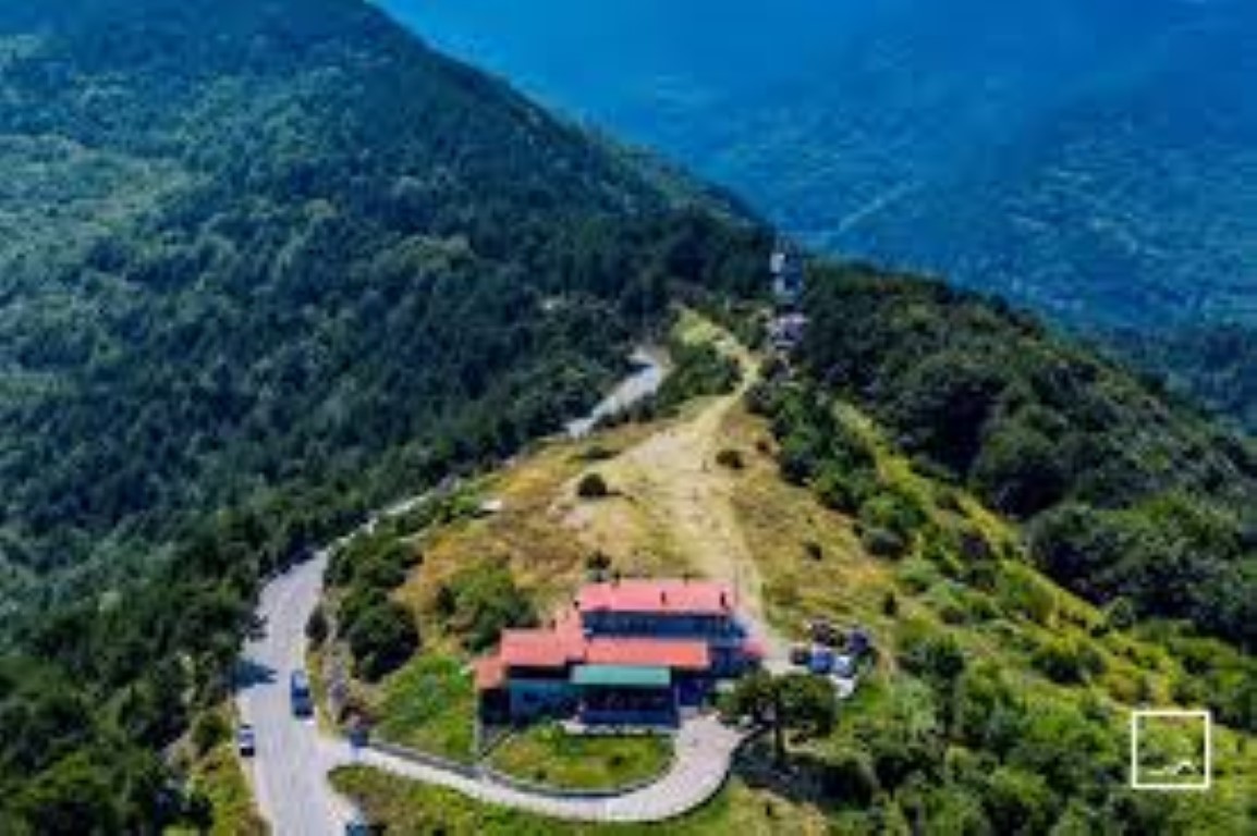 Stavros Refuge: Coffee with a View of the Aegean